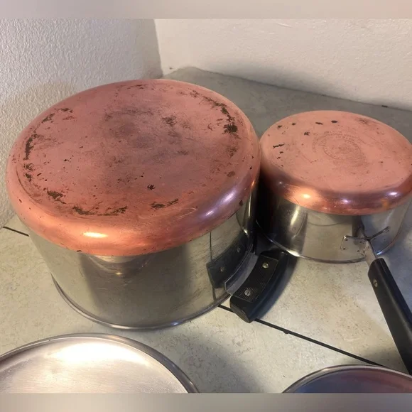 Revere Ware 6 Qt Copper 2 Quart w/ Lids - Picture 2 of 7